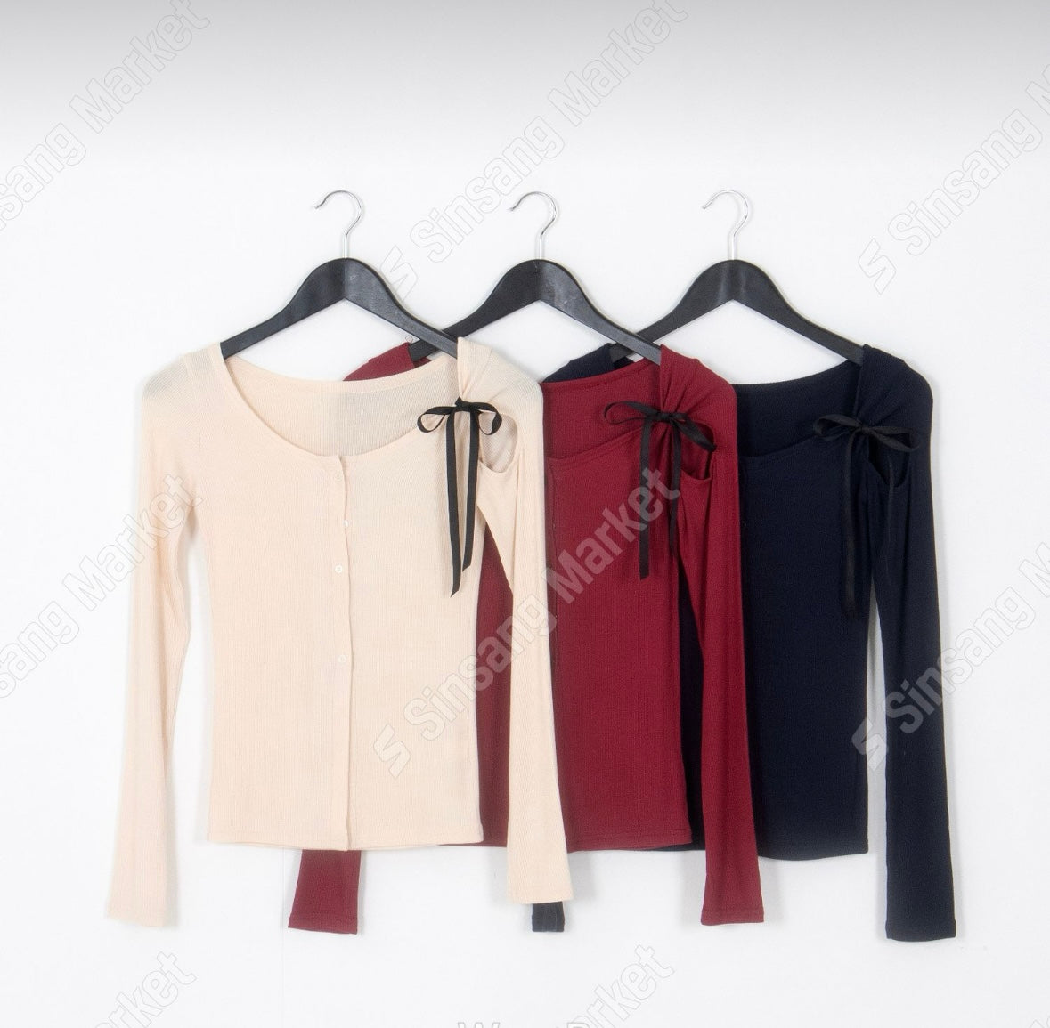 ✿ 蝴蝶結開叉上衣 ✿