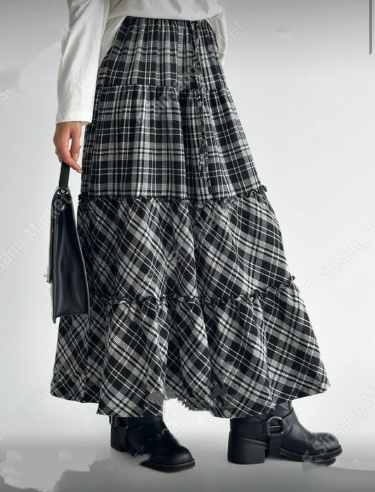 格仔蓬鬆長裙
