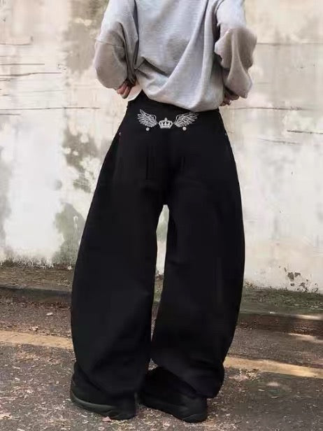 刺繡寛鬆牛仔褲