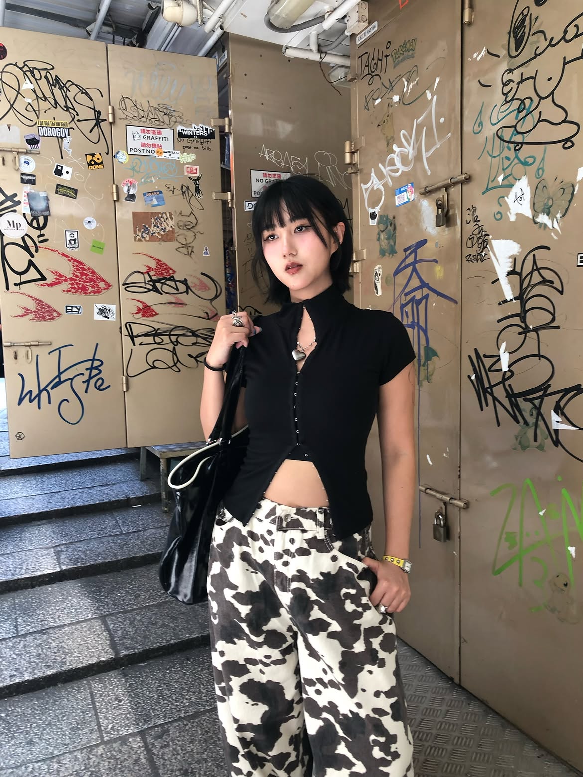 排扣多著法上衣
